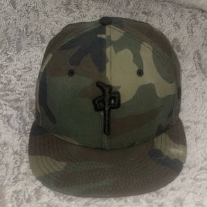 RDS size 7 1/8  hat mint condition